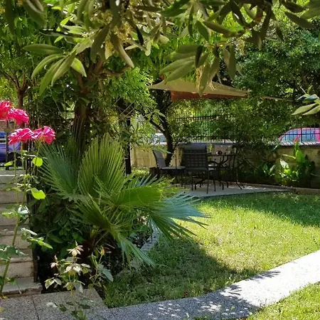 海滩城市珍珠公寓酒店 斯普利特