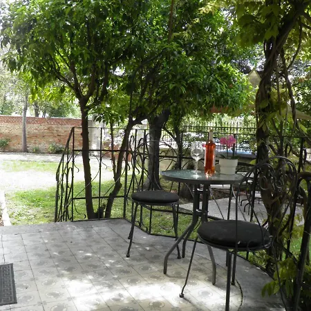 Beach City Pearls Guest house