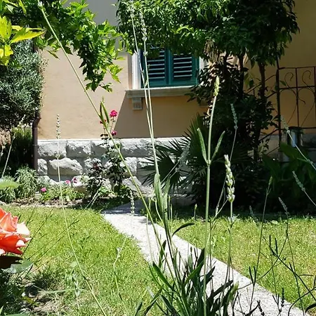 海滩城市珍珠公寓酒店 斯普利特