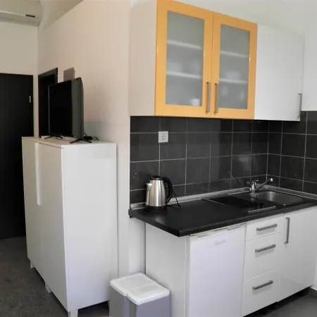 招待所 海滩城市珍珠公寓酒店 斯普利特