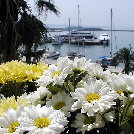 Pearls بيت ضيافة سبليت