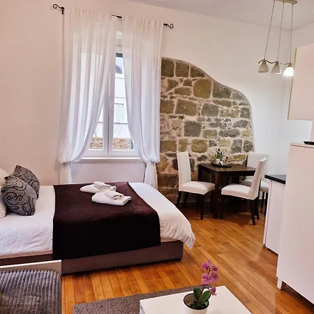 海滩城市珍珠公寓酒店 招待所 斯普利特