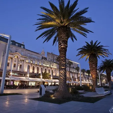 海滩城市珍珠公寓酒店 招待所 3*